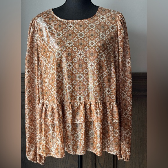 RyeGrass Gold Metallic Peplum Ruffle Sheer Top Size 1X - Picture 2 of 7